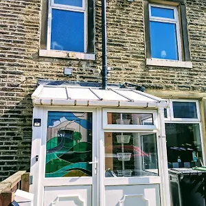 No. 42 - Three Bedroom Huddersfield
